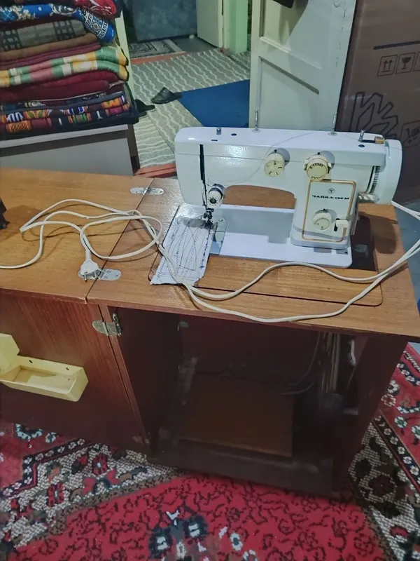 Швейная машинка сотилади