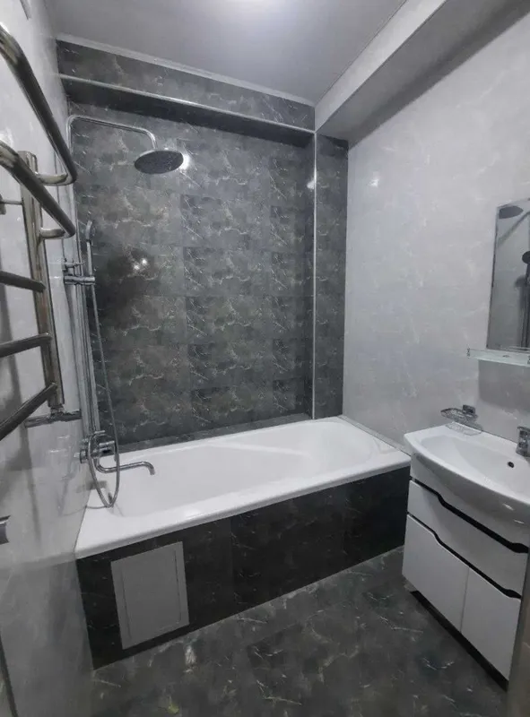 Чиланзар 9 квартал 380$ 3