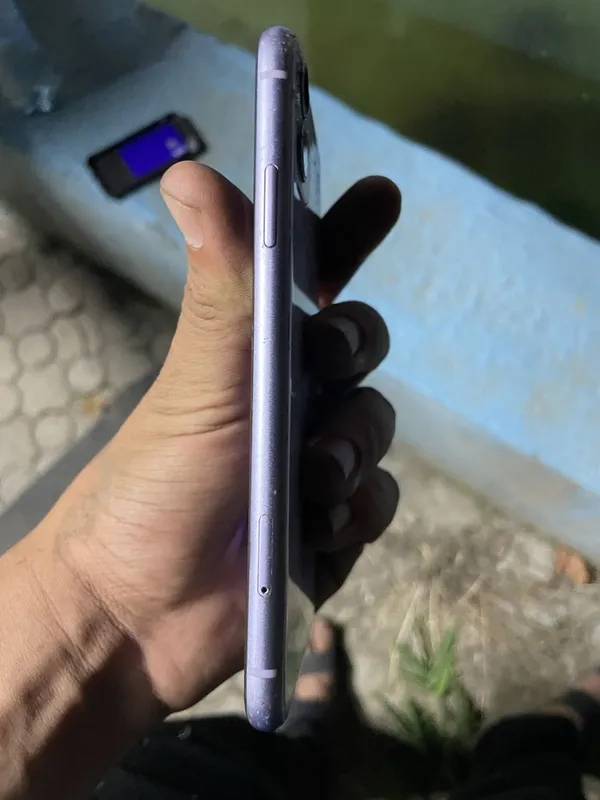 iPhone 11,purple,128gb,68%,face id,true tone ишлид,тел ишлид 110$ нарх 3