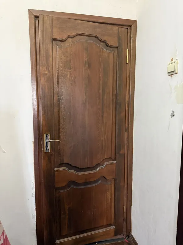 Eshik sotiladi, Xolati a’looo
