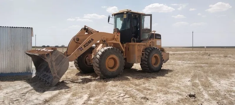 Pogruzchik 3 kub , XG955H