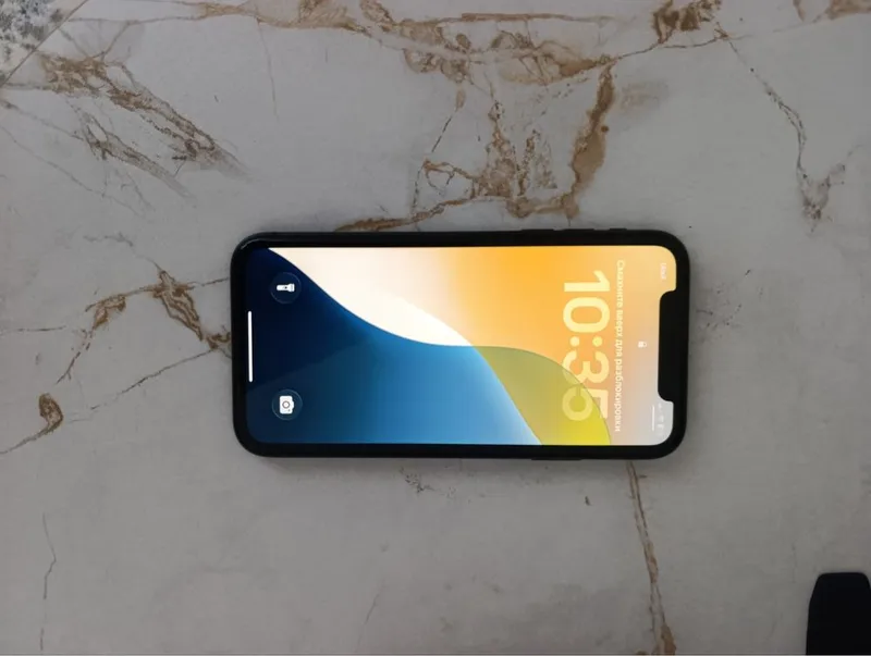 Iphone 11 64ГБ состояние хорошее 1