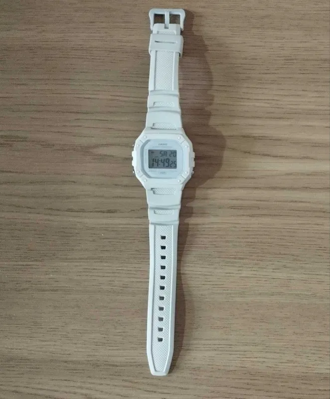 часы Casio W-218H 3224 б/у