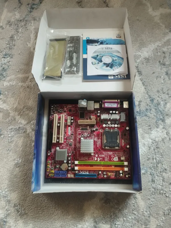 MSI 945G motherboard