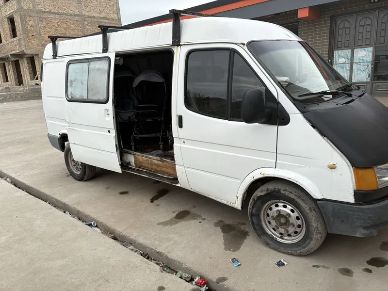 Ford transit furgon — фото 5