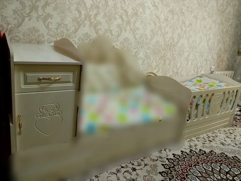 Люлька с тумбочкой, не использовалась, состояние отличное 1 Люлька с тумбочкой, не использовалась, состояние отличное 1