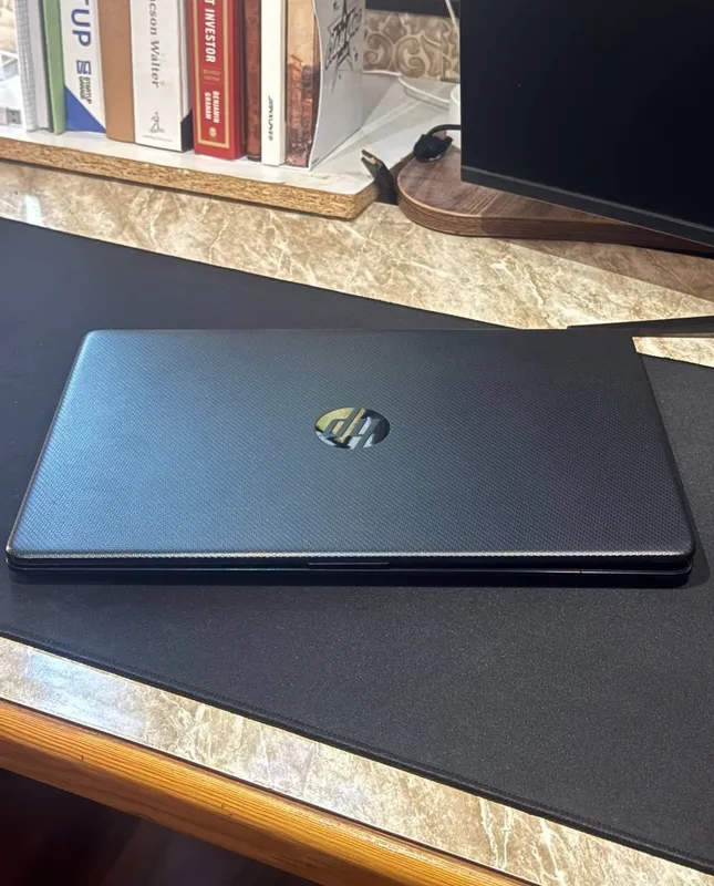 Hp komputer 8GB ram 256 GB xotira 128 GB graphic uchun 6