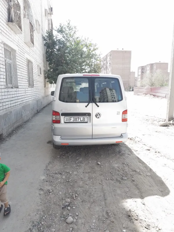 Продаётся Volkswagen Caravelle T5 2007 г. — фото 4