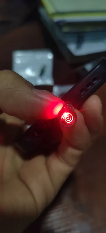 Elektron zajigalka, tayp c li yondirgich