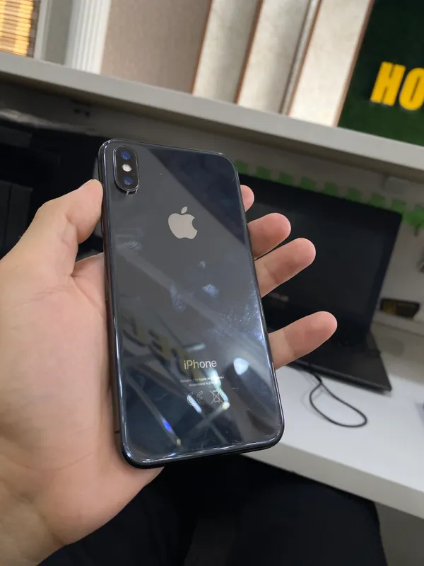 iPhone X 1 iPhone X 1