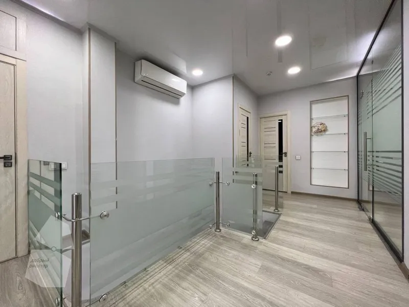 Лабзак аренда офис 130 м2 4 комнаты освободится 6 июня можно смотреть 6