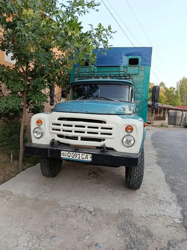 Mashina zil sotiladi 1