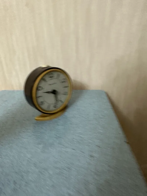 Советский рабочий будильник 3
