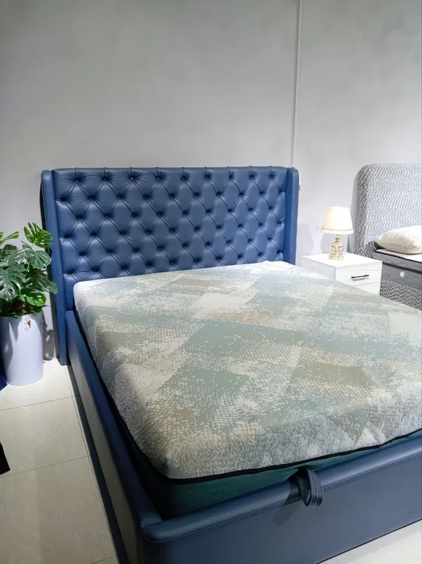 EXCLUSIVE MATRAS
