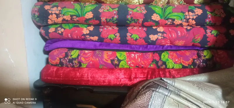 koʻrpa 3ta yakandoz 12ta yostiq sotiladi narxi — фото 1