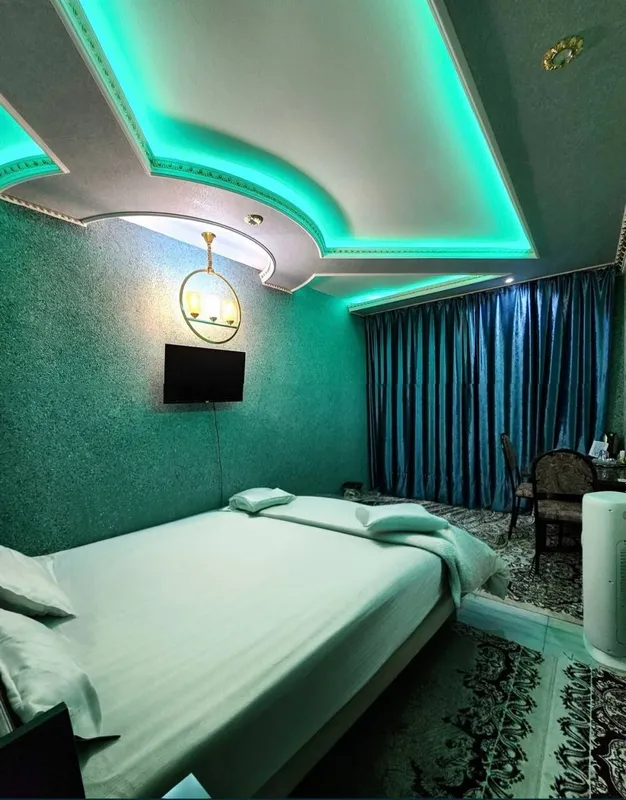 Sergili BEZ ZAKS hotel, arzon gastinsa, mehmohhona — фото 1