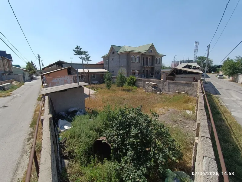 Uy sotiladi 6 sotiq 4 xona uyi bor — фото 4
