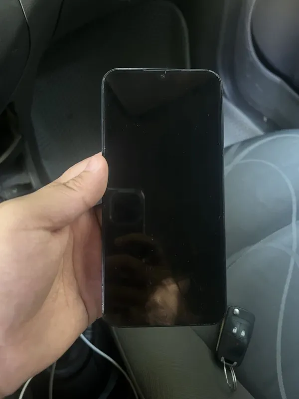 Samsung A15 sotiladi xolati ortacha. 1 Samsung A15 sotiladi xolati ortacha. 1