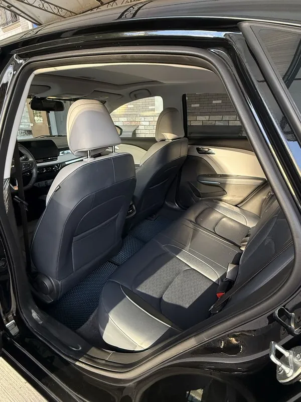 Chevrolet Monza 1.5 Atmosfera 5 Chevrolet Monza 1.5 Atmosfera 5