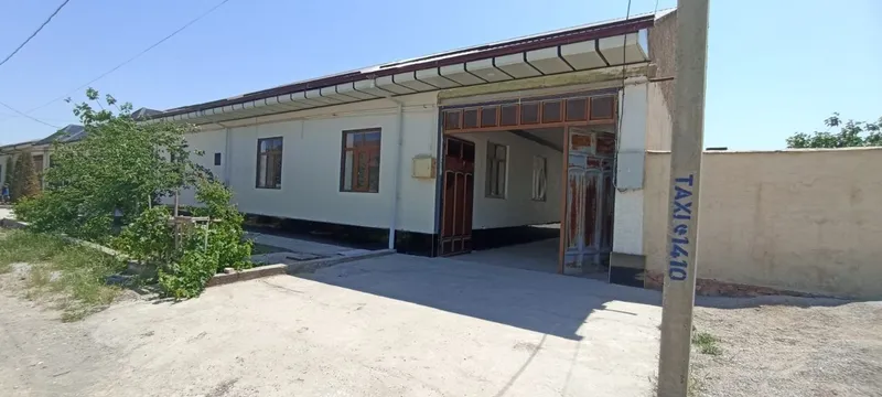 Uy sotiladi 6 sotix yangi darxon bozori yonida