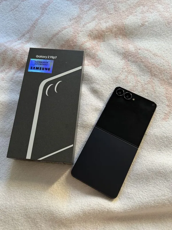 Galaxy Z Flip 7 pachti yengi sotiladi 1