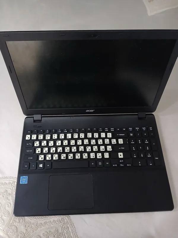 Ноутбук Acer, память 500 ГБ, отличное состояние 4