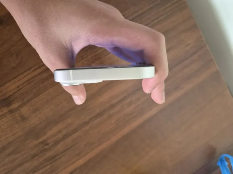 iPhone 14, 256 ГБ 4 iPhone 14, 256 ГБ 4