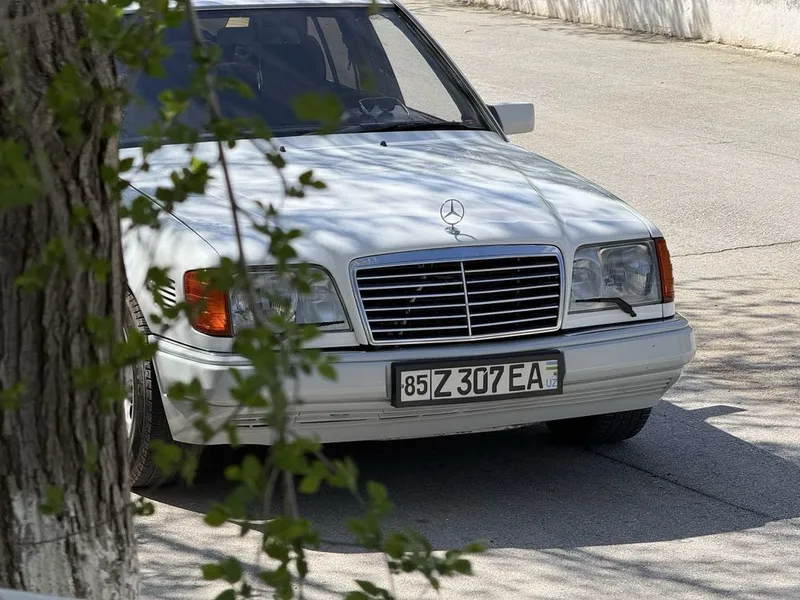 Продаётся Мерседес-бенц w124 E300 TURBODIESEL