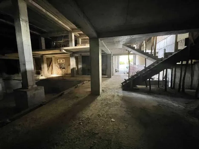Продаётся здание на первой линии в яккасарайском районе | до 4 700 м² — фото 6