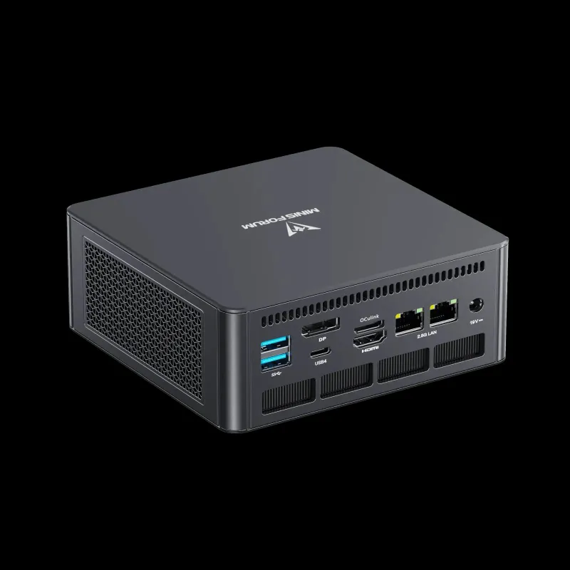Minisforum UM890 Pro R9 32/2TB OCuLink 1