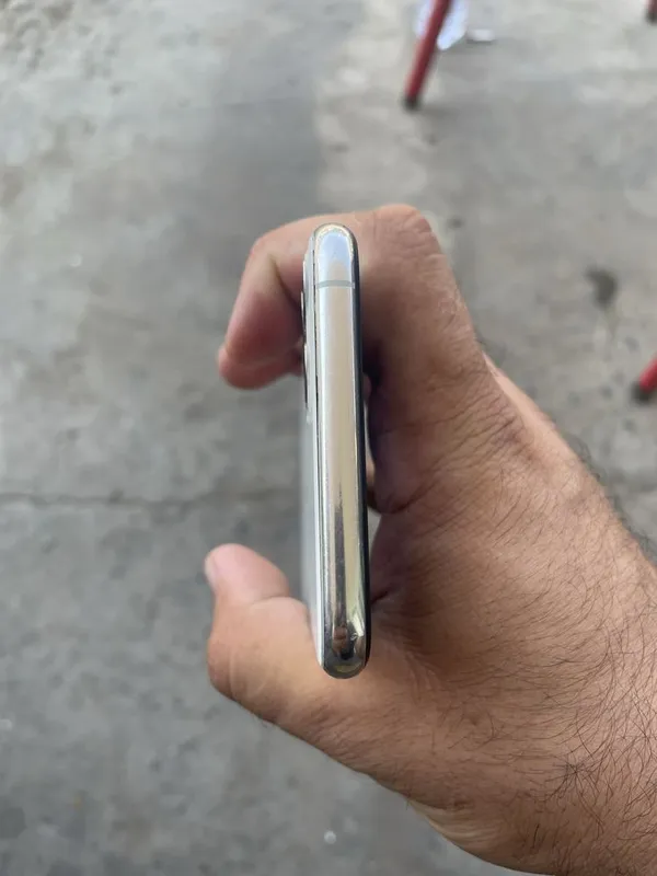 Iphone 11 pro max 64 2 Iphone 11 pro max 64 2