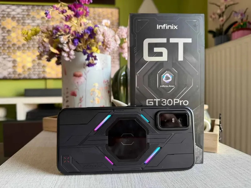 Infinix gt 30 pro — фото 2