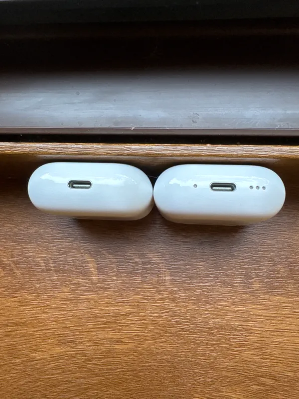 Airpods 4 (anc) va AirPods 4 (bazaviy) uchun keys 1 Airpods 4 (anc) va AirPods 4 (bazaviy) uchun keys 1