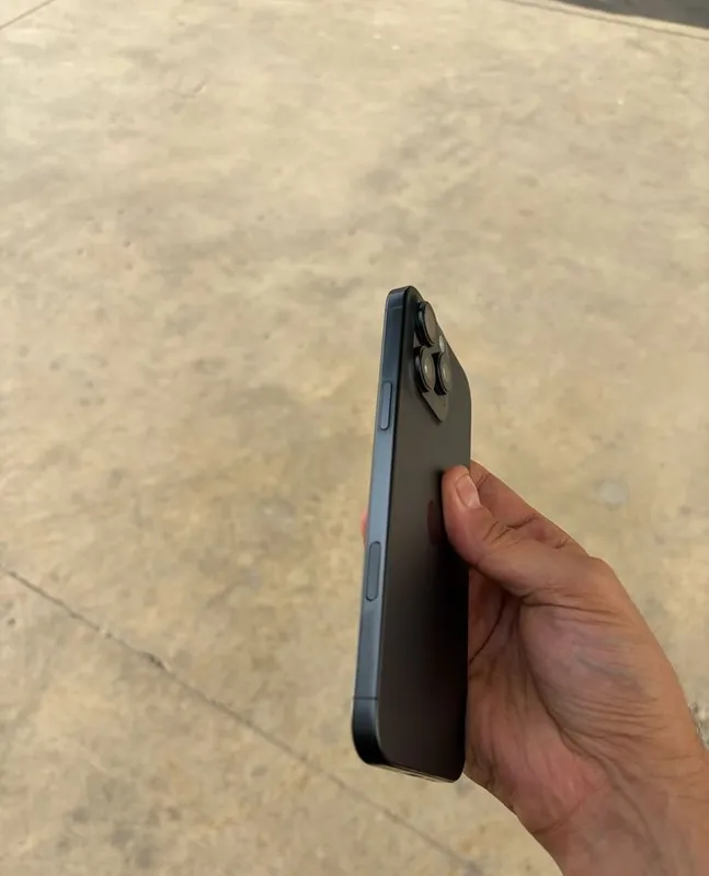 Iphone 16pro max srochna sotiladi 5 Iphone 16pro max srochna sotiladi 5