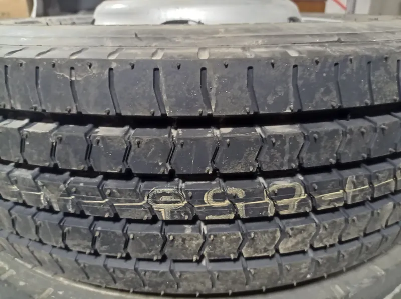 Isuzu Yengi zapaska balon diskasi bilan sotiladi 2 Isuzu Yengi zapaska balon diskasi bilan sotiladi 2