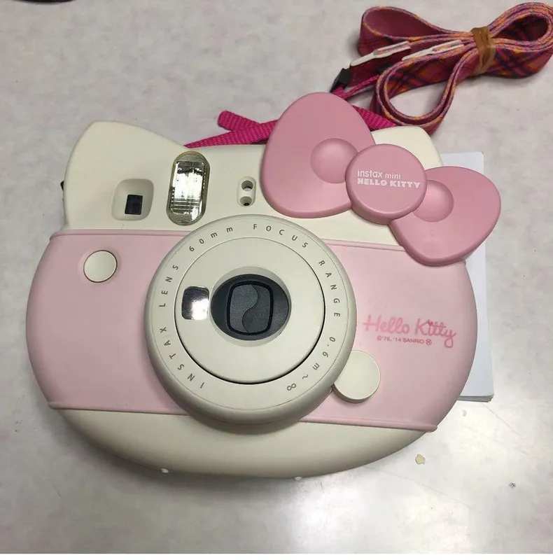 Instax Hello Kitty fotoapparati 1 Instax Hello Kitty fotoapparati 1