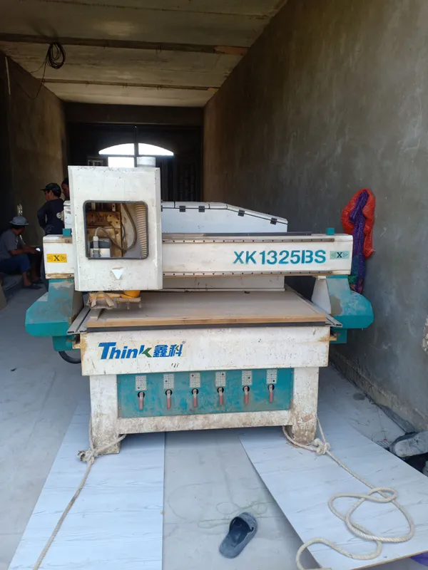 CNC stanok (rover) SNS 1325, ishlaydi. Changyutgich bor 6