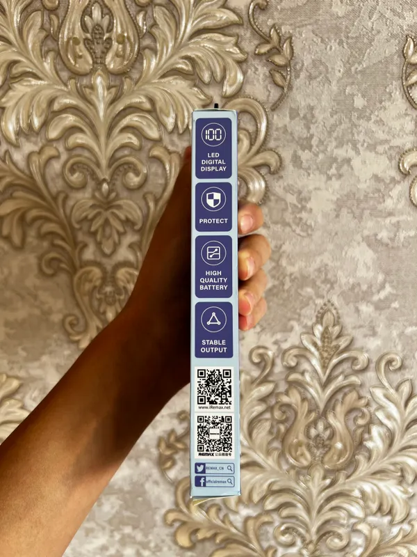 Ulgurji powerbank 10000 mA·soat REMAX 2