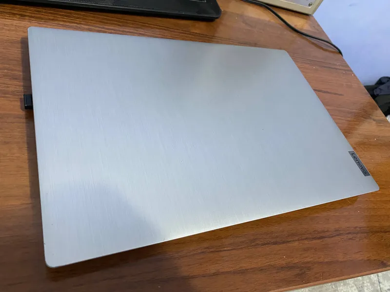 Ноутбук Lenovo ideapad 3 1