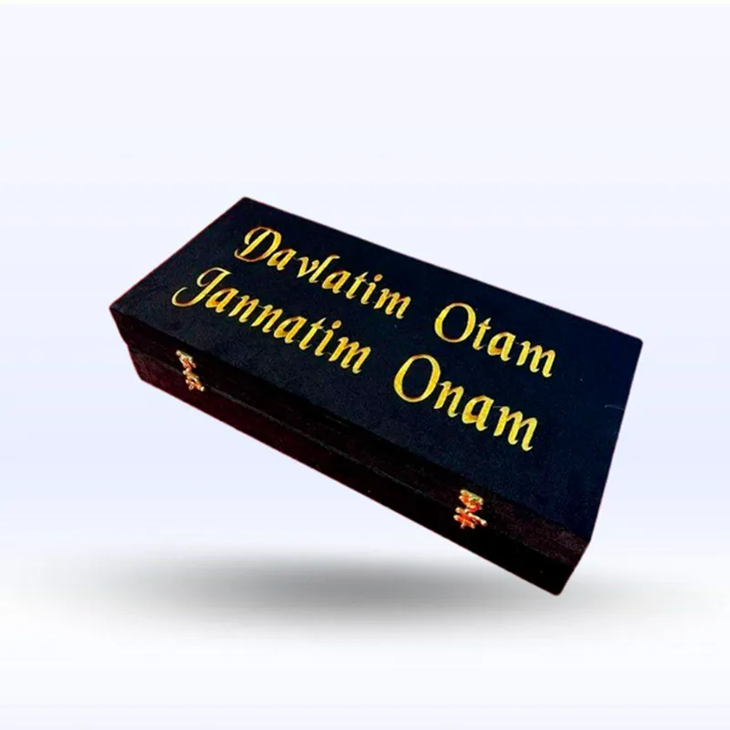 Jannatim onam davlatim otam