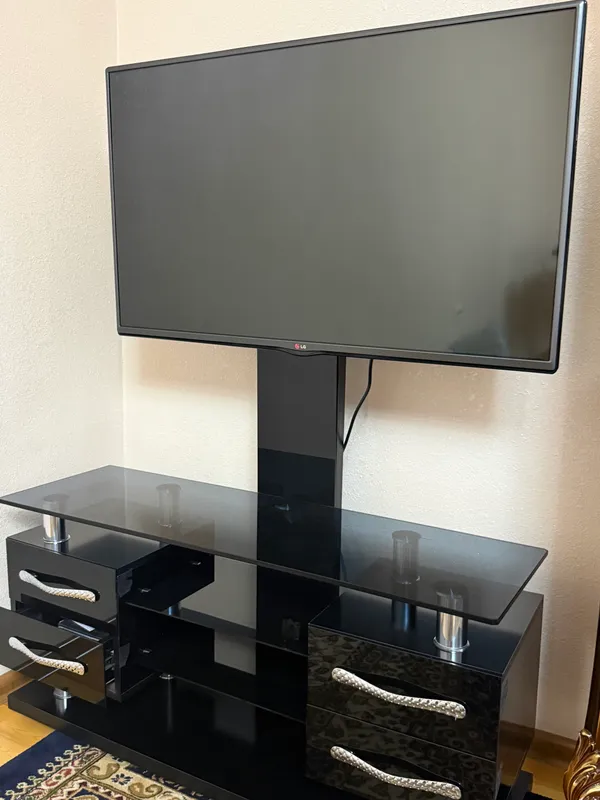 Телевизор LG 1 Телевизор LG 1