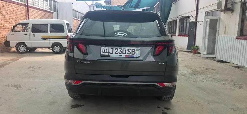 Hyundai Tucson 2022, 2 л, 4WD, цвет amazon grey 3