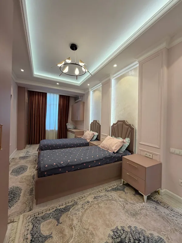 Sotiladi: Yakkasaroy, Salamatina 4/5/10, yangi qurilish 3 Sotiladi: Yakkasaroy, Salamatina 4/5/10, yangi qurilish 3
