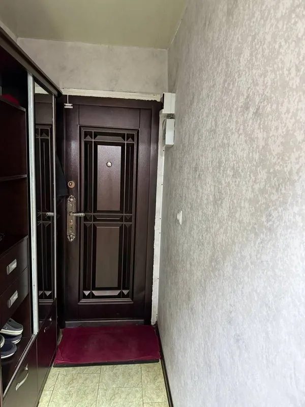 продам квартиру Чиланзар 24 3/3/4 меб тех ватан 2
