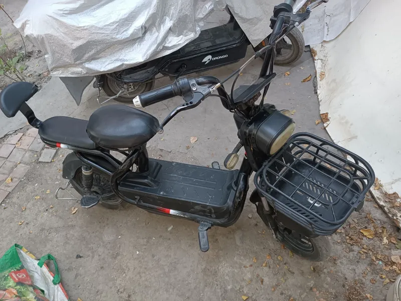 Skuter sotiladi. 2 Skuter sotiladi. 2