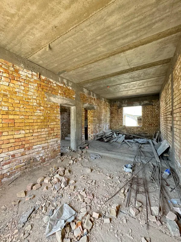 Sergeli Uzg‘arishda 2,3 sotixli uch qavatli, 300 m² uy 6 Sergeli Uzg‘arishda 2,3 sotixli uch qavatli, 300 m² uy 6