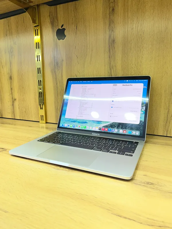 MacBook Pro M1 2