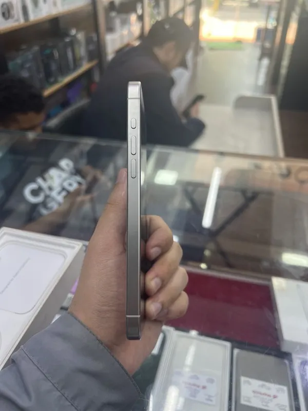 Iphone 15 pro max 512 gb — фото 2