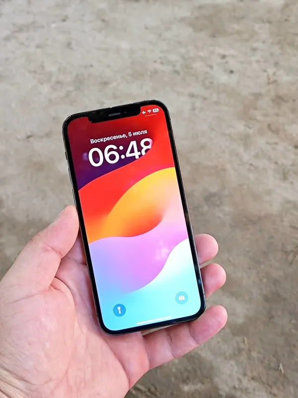 Iphone 12 pro. Bypass qilingan. No sim 1