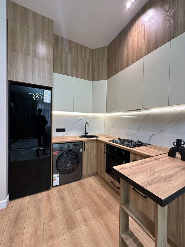 Parkent bozori yonidagi yangi qurilish, yevro 2 xonali, Real House 3